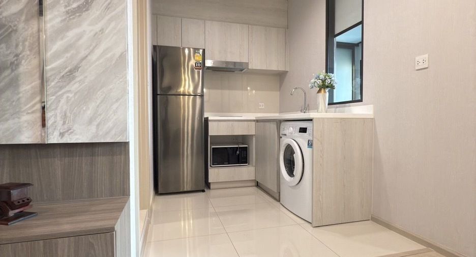 For rent 1 bed condo in Pathum Wan, Bangkok