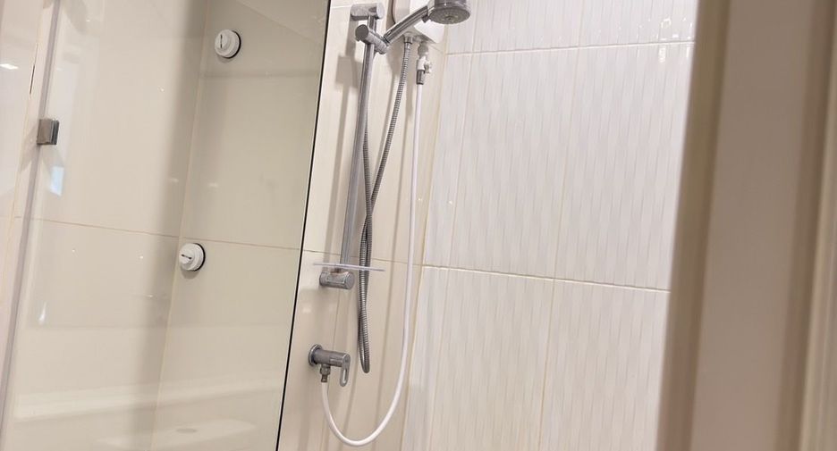For rent 1 bed condo in Pathum Wan, Bangkok