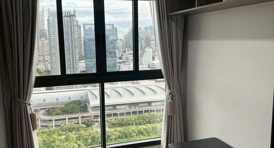 For rent 1 bed condo in Huai Khwang, Bangkok