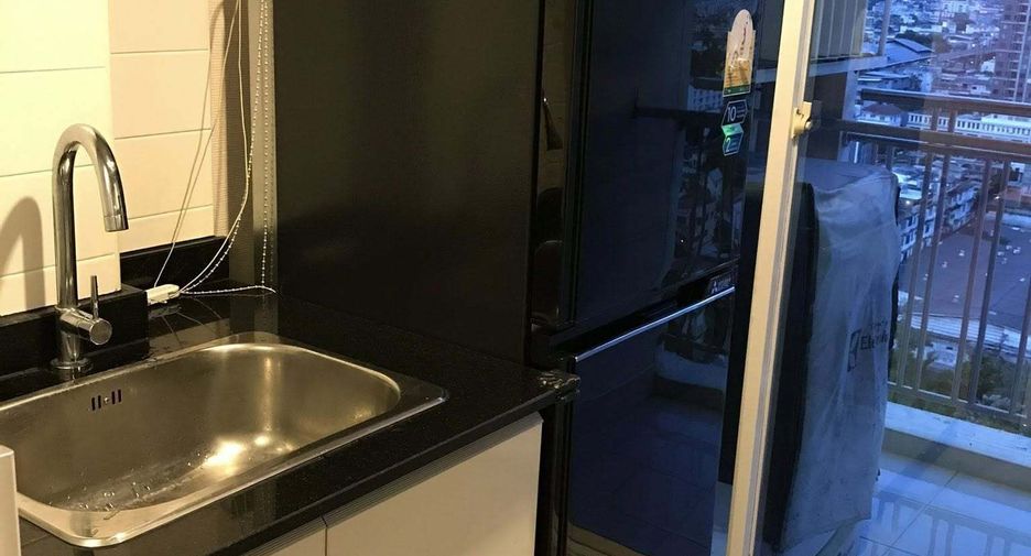 For rent 1 bed condo in Bang Phlat, Bangkok