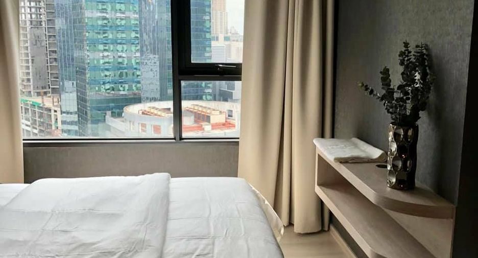 For rent 1 bed condo in Pathum Wan, Bangkok