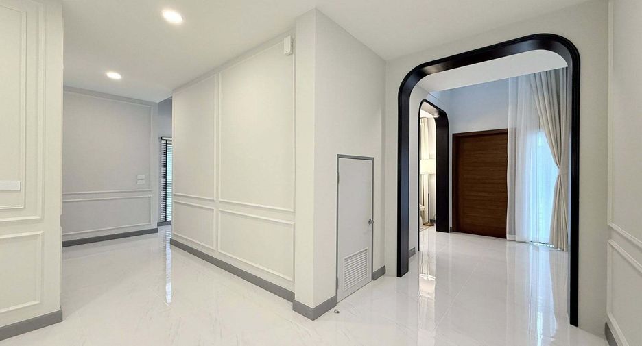 À louer 5 chambres maison à Bang Phli, Samut Prakan
