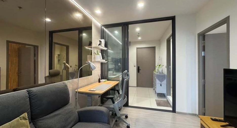 For rent 1 bed condo in Huai Khwang, Bangkok