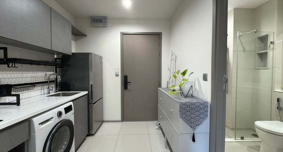 For rent 1 bed condo in Huai Khwang, Bangkok