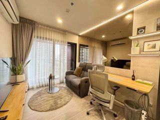 Wohnung zur Miete mit 1 Zimmer in Huai Khwang, Bangkok