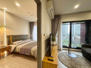 Wohnung zur Miete mit 1 Zimmer in Huai Khwang, Bangkok