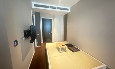 For sale 1 bed condo in Khlong Toei, Bangkok