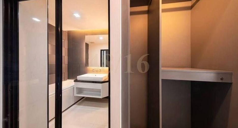 For rent 1 bed condo in Huai Khwang, Bangkok