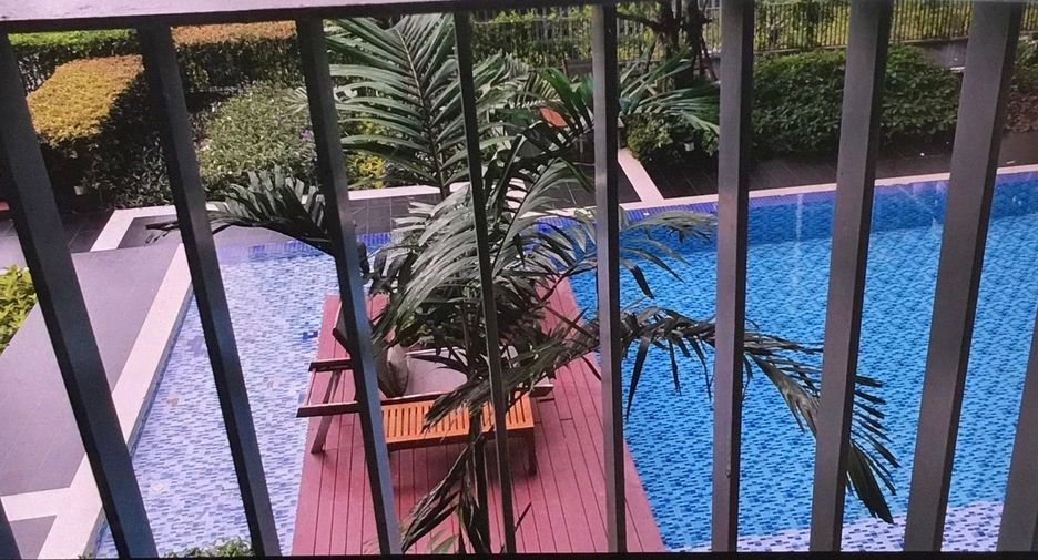 Wohnung zur Miete mit 1 Zimmer in Phra Khanong, Bangkok
