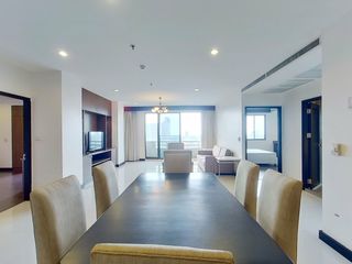 For rent 3 bedrooms apartment in Watthana, Bangkok