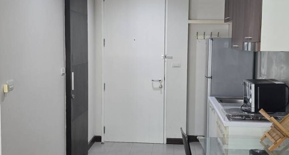 For rent 1 bed condo in Bang Na, Bangkok