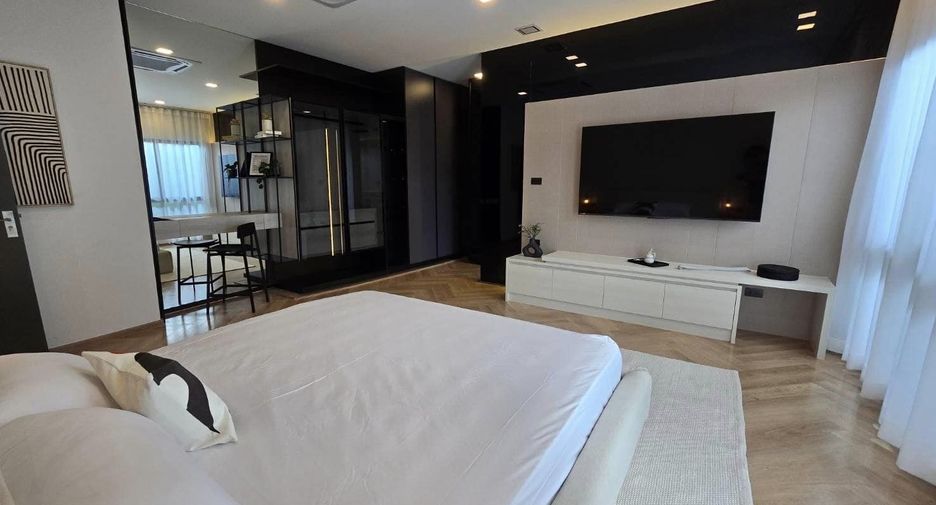 For rent 3 bedrooms house in Bang Phli, Samut Prakan