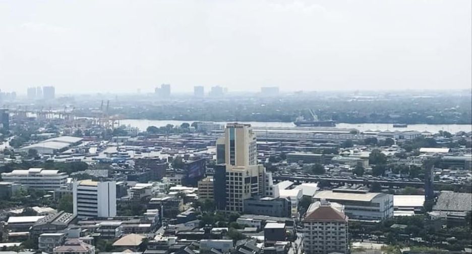 For sale 1 bed condo in Khlong Toei, Bangkok