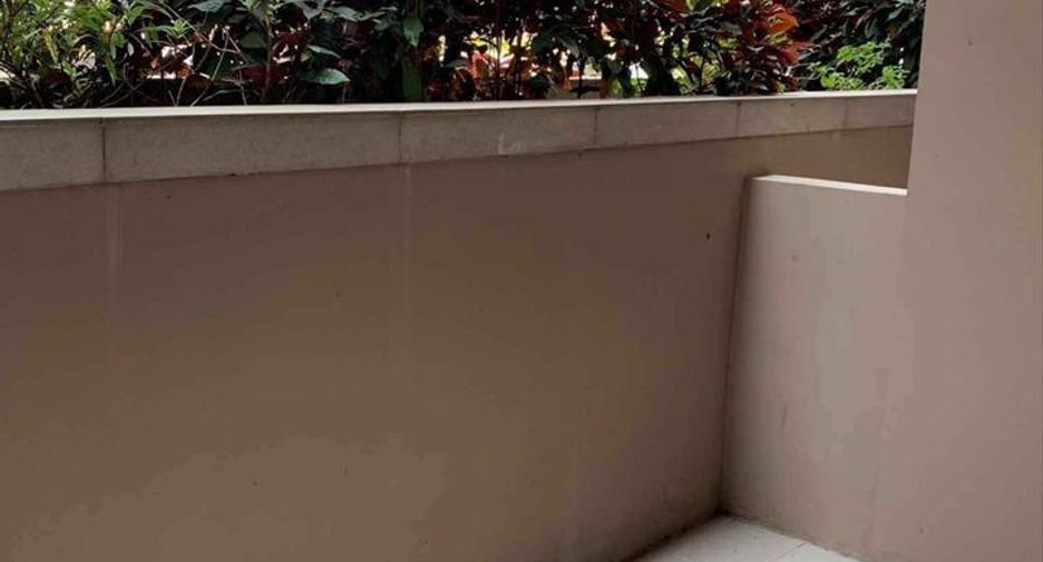 For rent 1 bed condo in Sathon, Bangkok