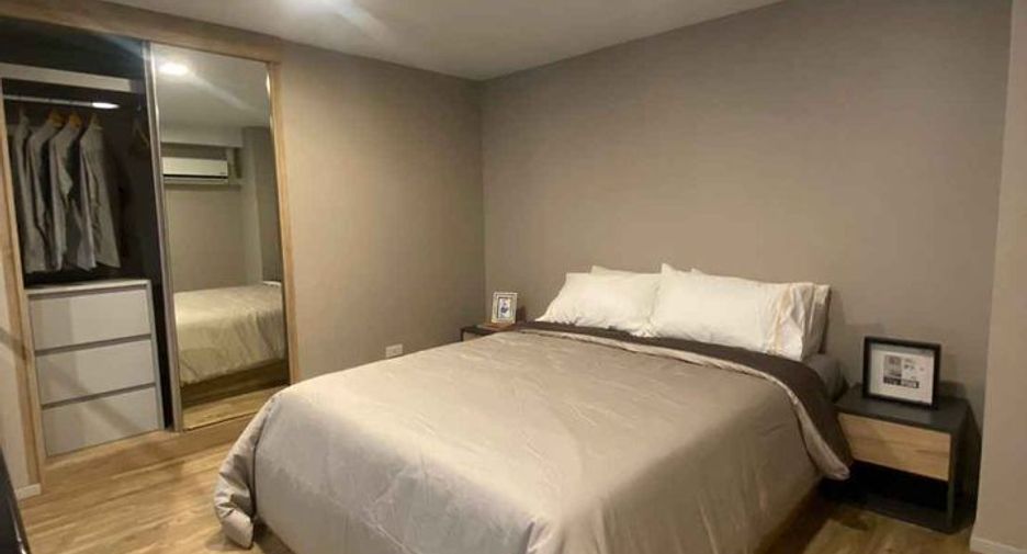 For rent 1 bed condo in Sathon, Bangkok