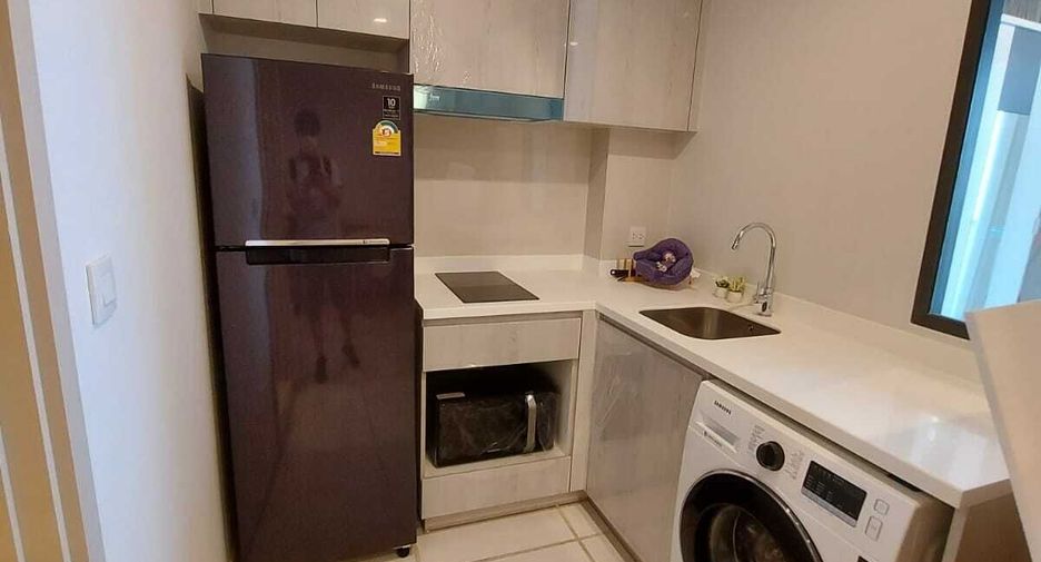 Аренда 1 кровать кондо в Патхум Щан, Бангкок