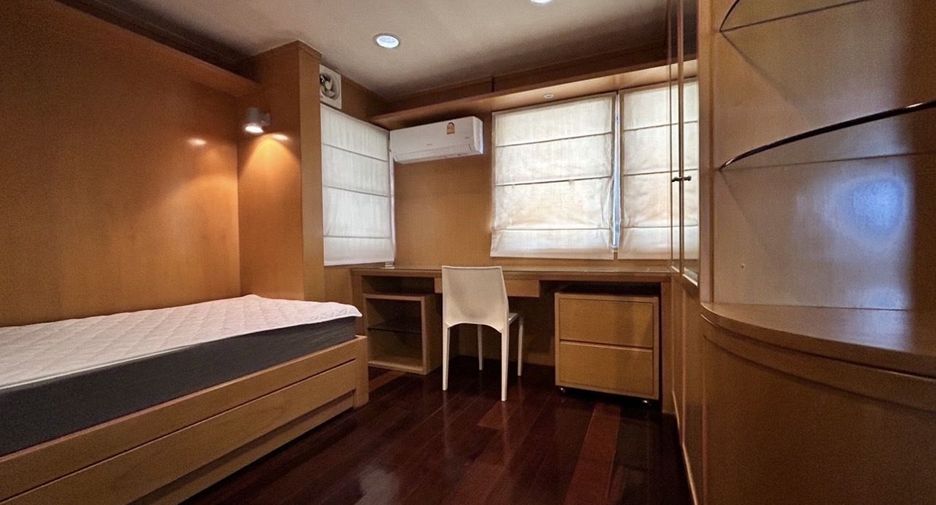 出租 3 卧室 独立屋 在 Suan Luang, 曼谷