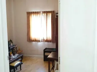 For sale 4 bedrooms house in Lat Krabang, Bangkok