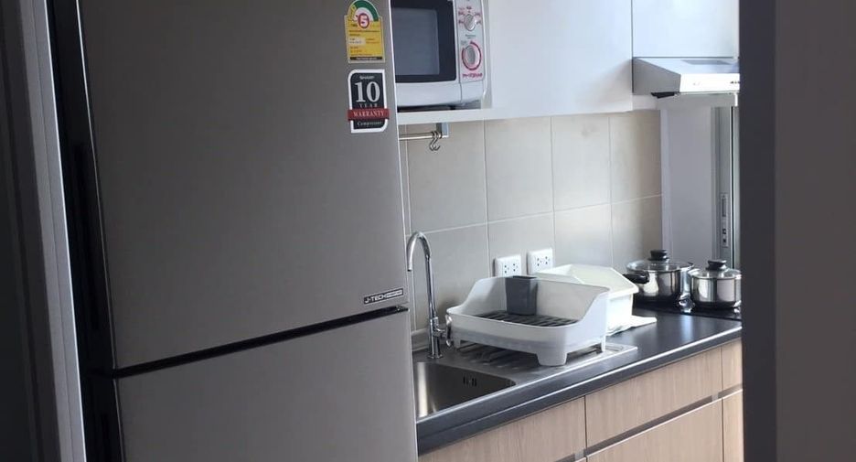 For rent 1 bed condo in Huai Khwang, Bangkok