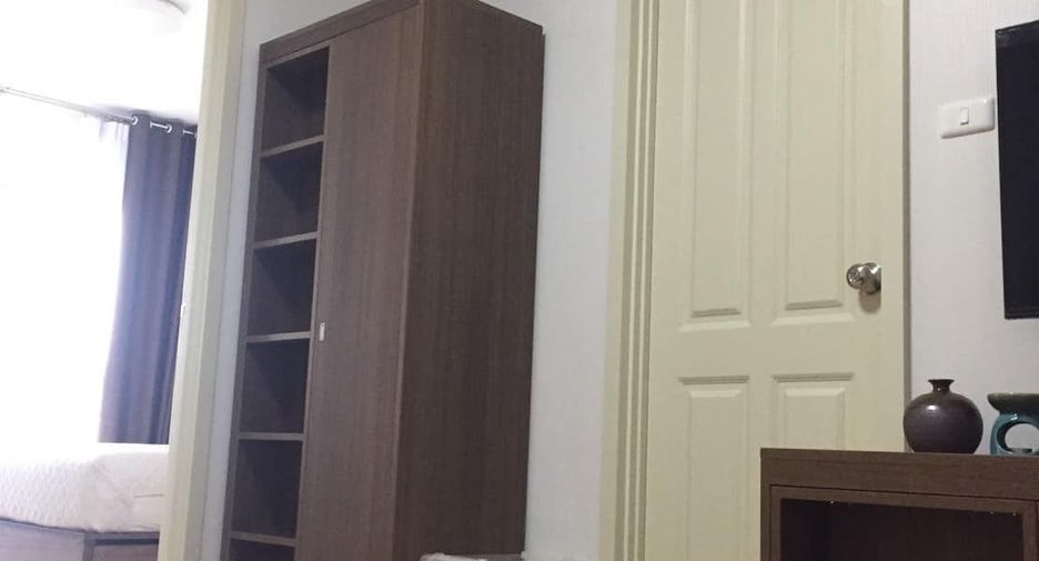 For rent 1 bed condo in Huai Khwang, Bangkok