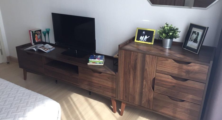 For rent 1 bed condo in Huai Khwang, Bangkok