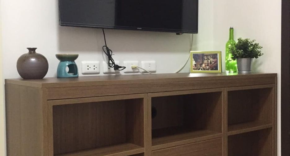 For rent 1 bed condo in Huai Khwang, Bangkok