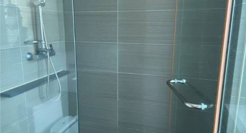 For rent 2 ベッドルーム condo in Khlong Toei, Bangkok