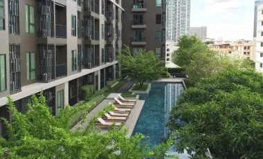 For sale 1 Beds condo in Huai Khwang, Bangkok
