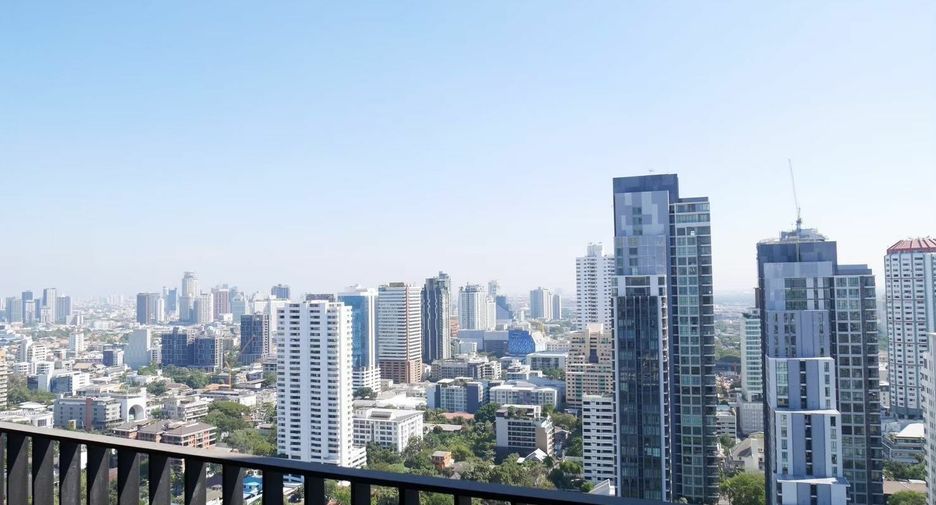 Wohnung zum Kauf und zur Miete mit 2 Zimmer in Watthana, Bangkok