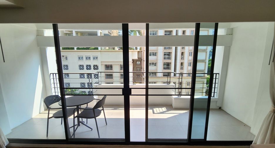 Apartment zur Miete mit 3 Zimmer in Watthana, Bangkok