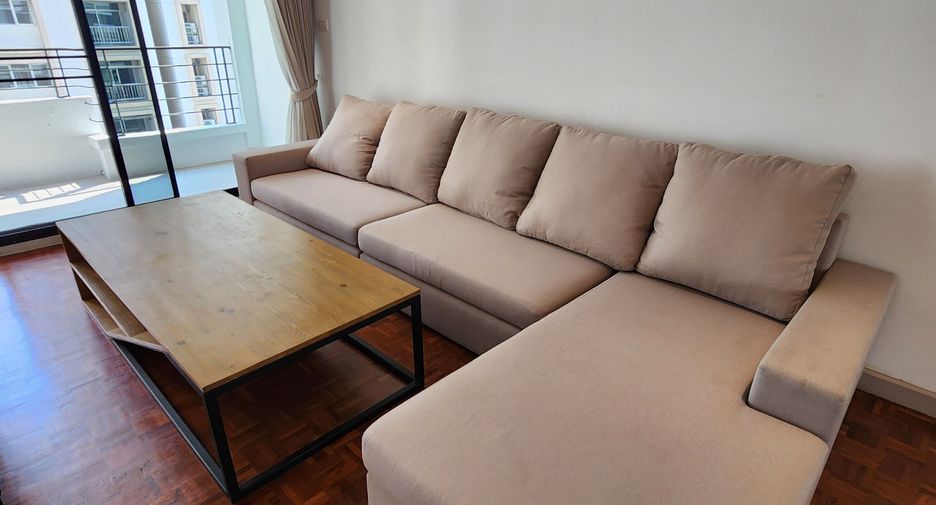 Apartment zur Miete mit 3 Zimmer in Watthana, Bangkok