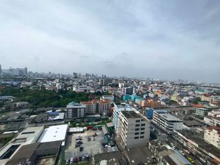 For rent studio condo in Khlong Toei, Bangkok