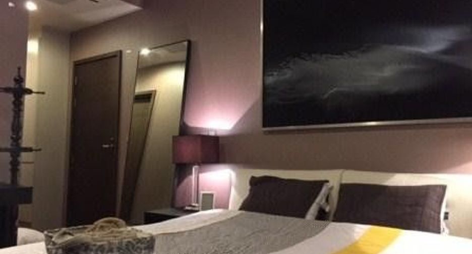 For rent 2 bedrooms condo in Watthana, Bangkok