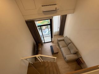 À louer 1 chambre condo à Huai Khwang, Bangkok