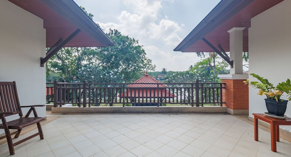 For rent 5 bedrooms villa in Thalang, Phuket