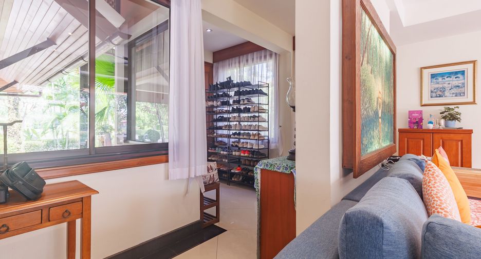 For rent 5 bedrooms villa in Thalang, Phuket