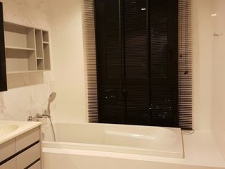 For sale 2 bedrooms condo in Watthana, Bangkok