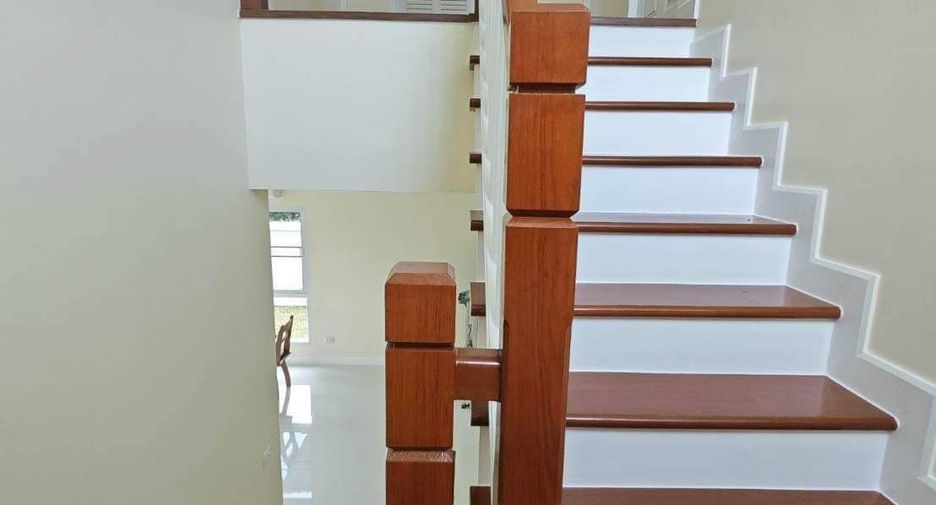 For rent 4 bedrooms house in Mae Rim, Chiang Mai