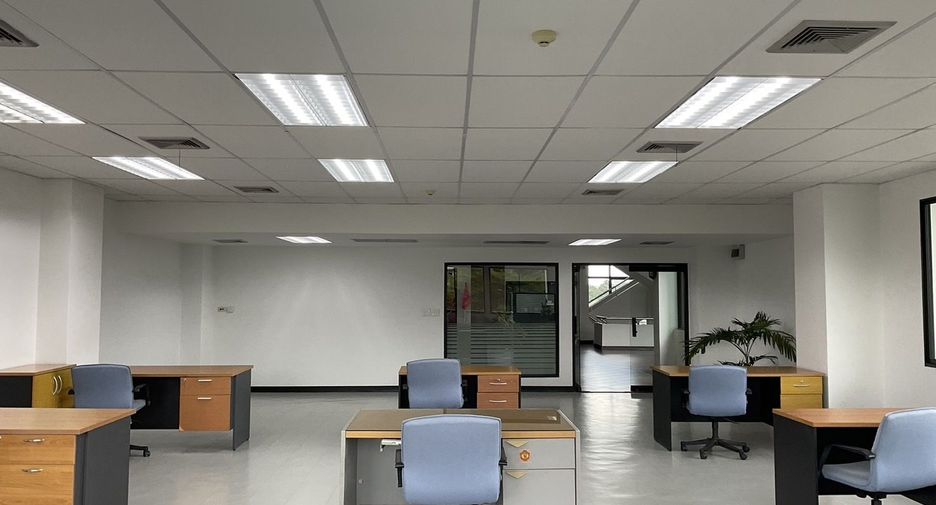 For rent office in Mueang Chiang Mai, Chiang Mai