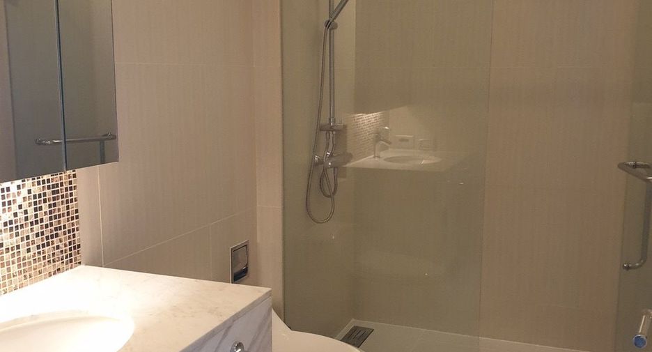 À vendre 1 chambre condo à Watthana, Bangkok