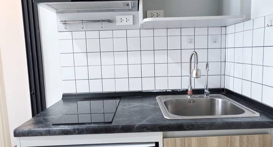 For rent 1 bed condo in Mueang Samut Prakan, Samut Prakan