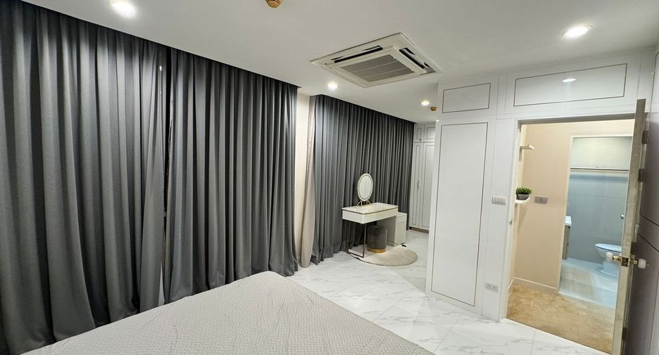For sale and for rent 2 bedrooms condo in Bang Na, Bangkok