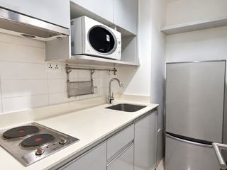 À vendre 2 chambres condo à Phra Khanong, Bangkok