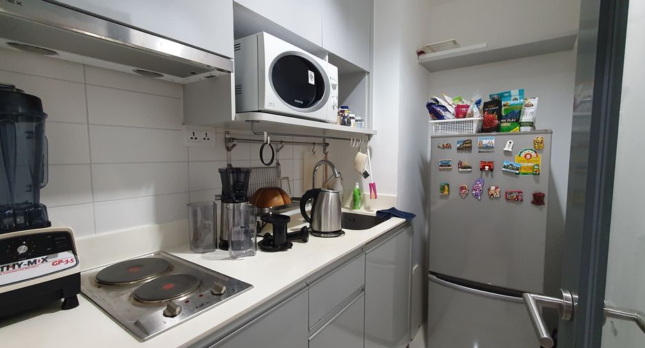 Wohnung zum Kauf mit 2 Zimmer in Phra Khanong, Bangkok