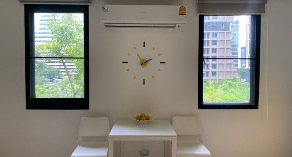 For rent 1 bed condo in Pathum Wan, Bangkok