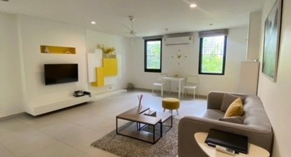 For rent 1 bed condo in Pathum Wan, Bangkok