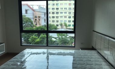 For sale 1 bed condo in Bang Na, Bangkok