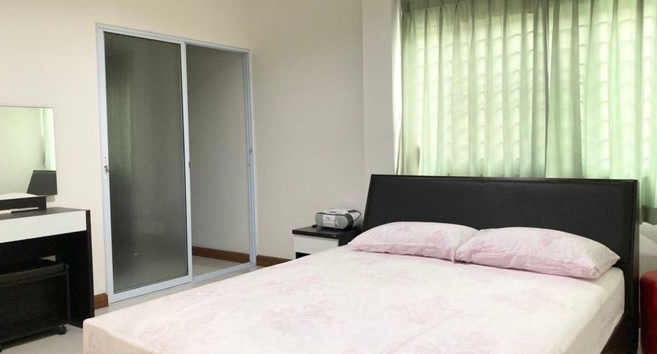 For sale 4 bedrooms house in Hang Dong, Chiang Mai