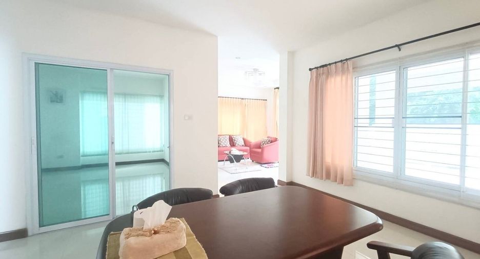 For sale 4 bedrooms house in Hang Dong, Chiang Mai