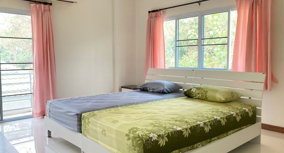 For sale 4 bedrooms house in Hang Dong, Chiang Mai